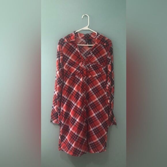 NWOT … KRISTIN NICOLE “Size: M” Plaid Dress - Picture 2 of 4